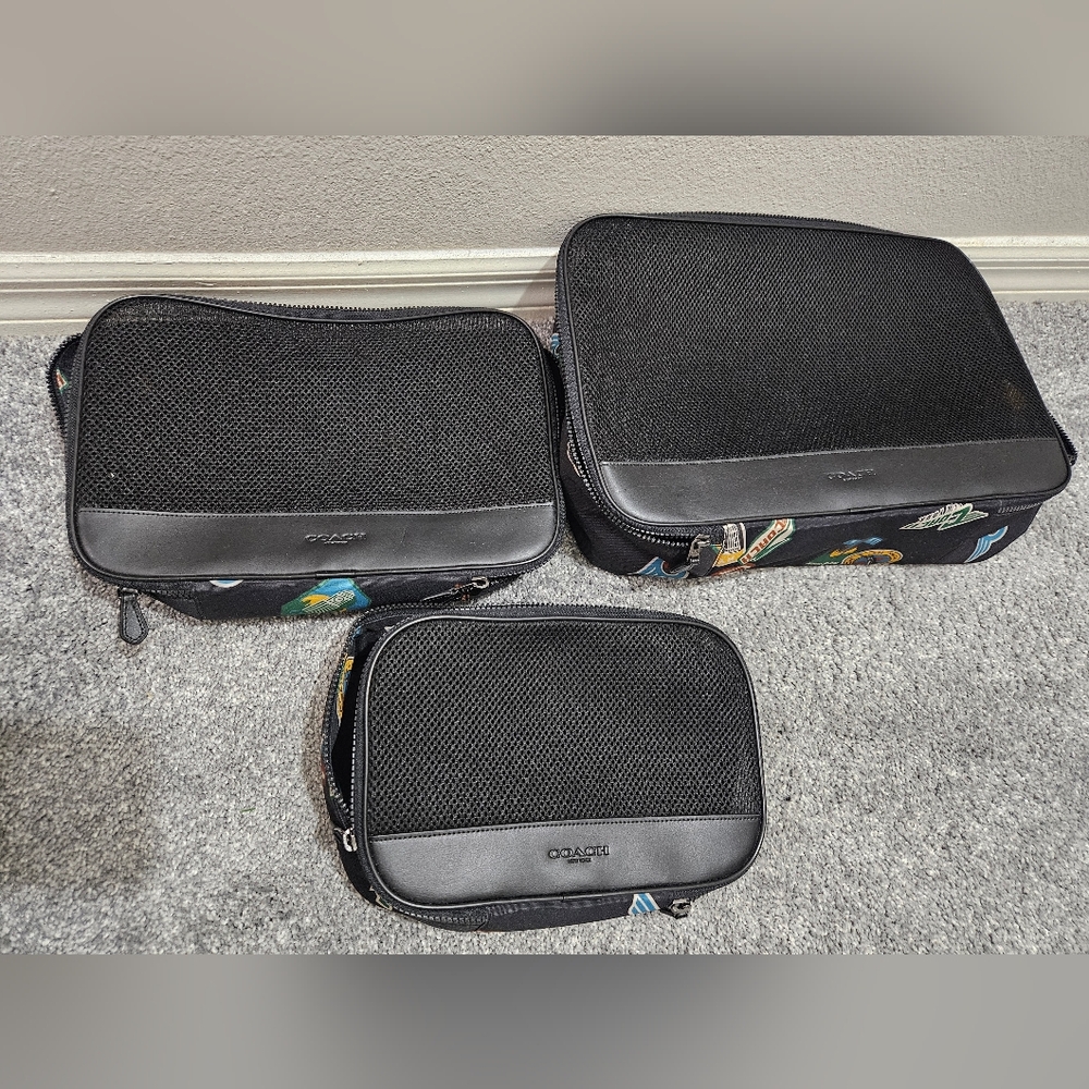 Coach Travel Cubes